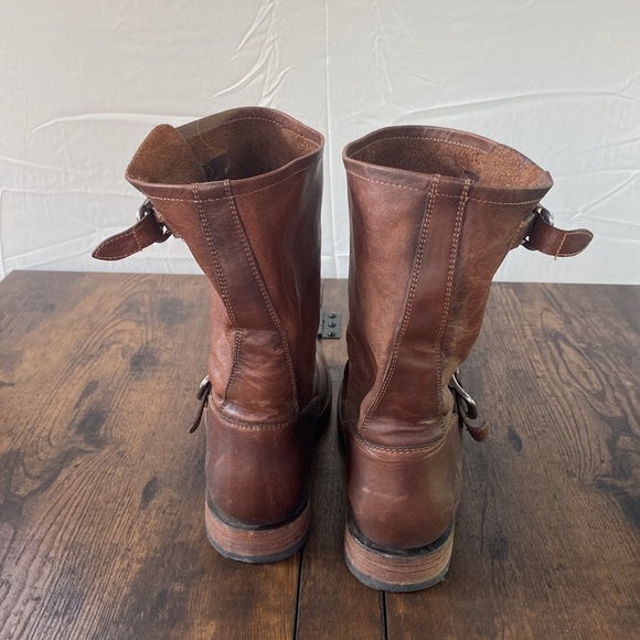 FRYE  VERONICA SHORT - Picture 4 of 6